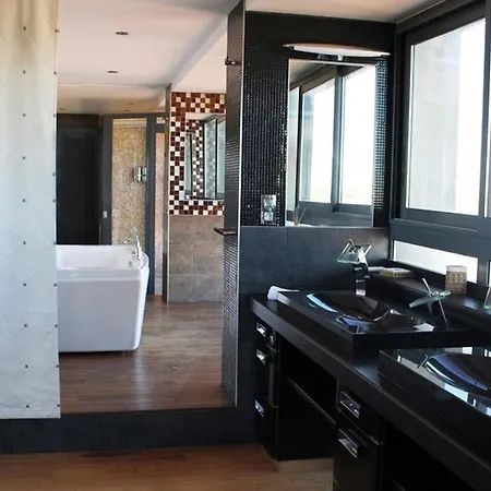 Le 19 - The Luxury Penthouse With Breakfast *